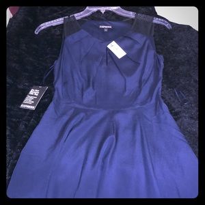 Stylish Navy/Black sleeveless Dress!